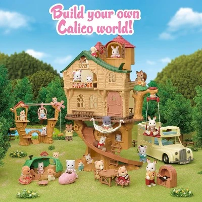 Calico Critters Lakeside Lodge Gift Set, Dollhouse Playset With Figure And Furniture 7 Calico Critters Lakeside Lodge Gift Set, Dollhouse Playset With Figure And Furniture - Image 7