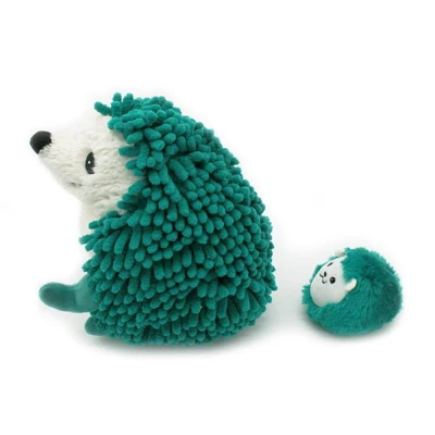 TriAction Toys Les Delingos Ptipotos Mom And Baby Hedgehog | Green 2 TriAction Toys Les Delingos Ptipotos Mom And Baby Hedgehog | Green - Image 2