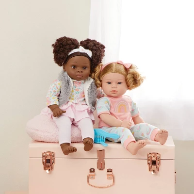 Madame Alexander 18" Small Wonders Sweet & Happy Baby Beauty Time- Gray Vest 2 Madame Alexander 18" Small Wonders Sweet & Happy Baby Beauty Time- Gray Vest - Image 2